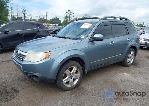 2010 Subaru Forester 2.5X Premium z USA, uszkodzony, nr VIN JF2SH6CCXAG702539